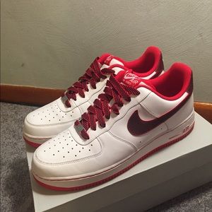 Nike Air Force one low red white black