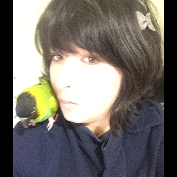 Meet your Posher, Michelle - Picture 2 of 3