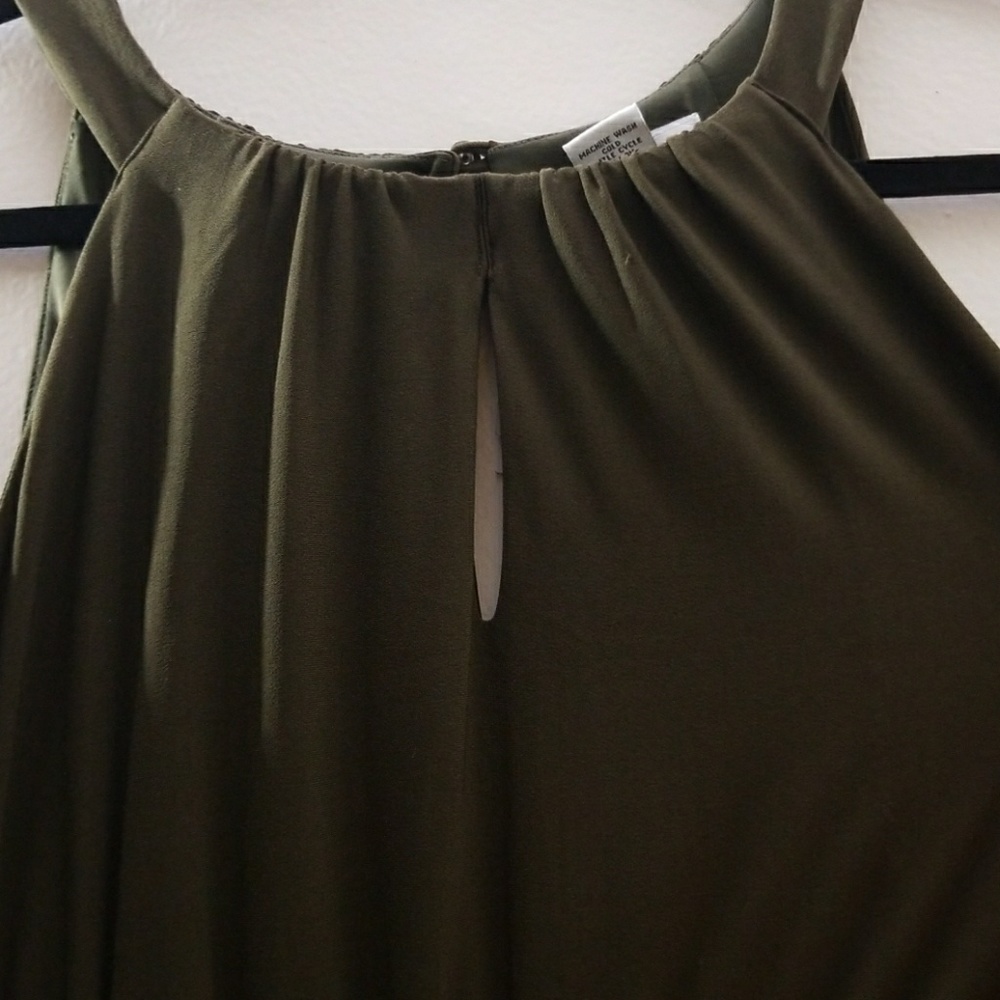 LARGE DRESS