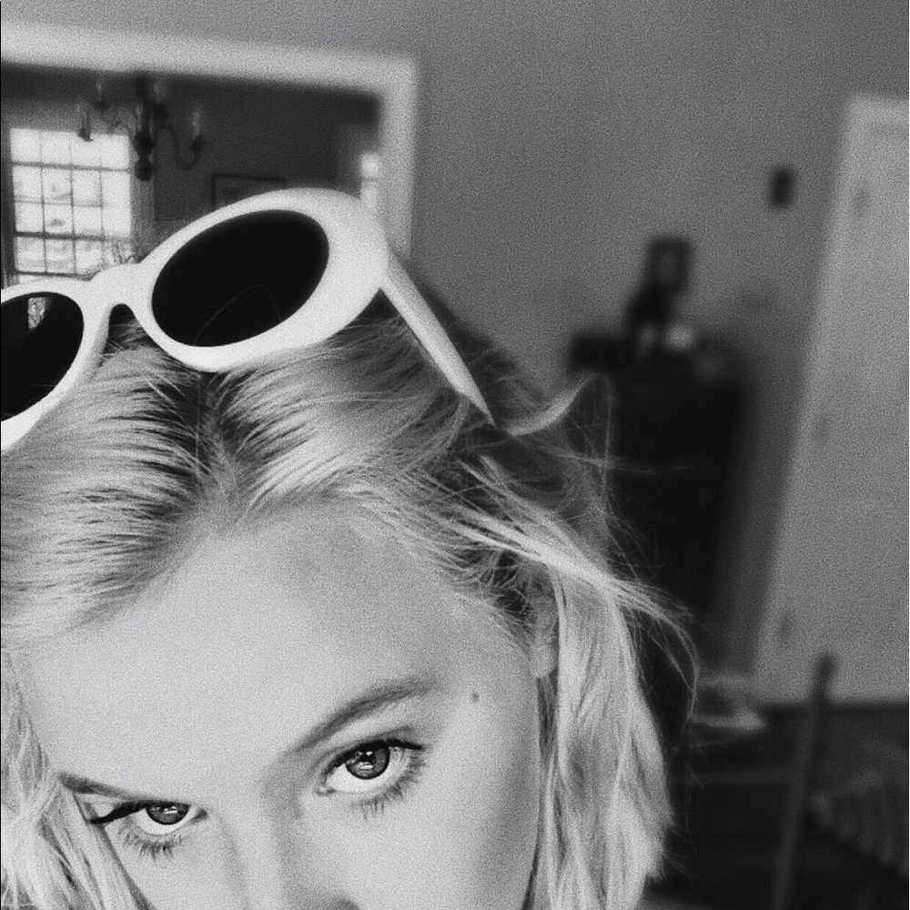 Meet your Posher, Emma