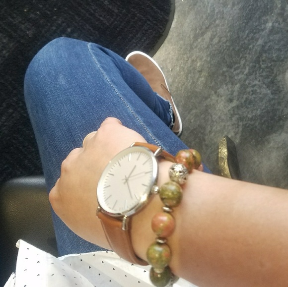Accessories - Picture 1 of 1