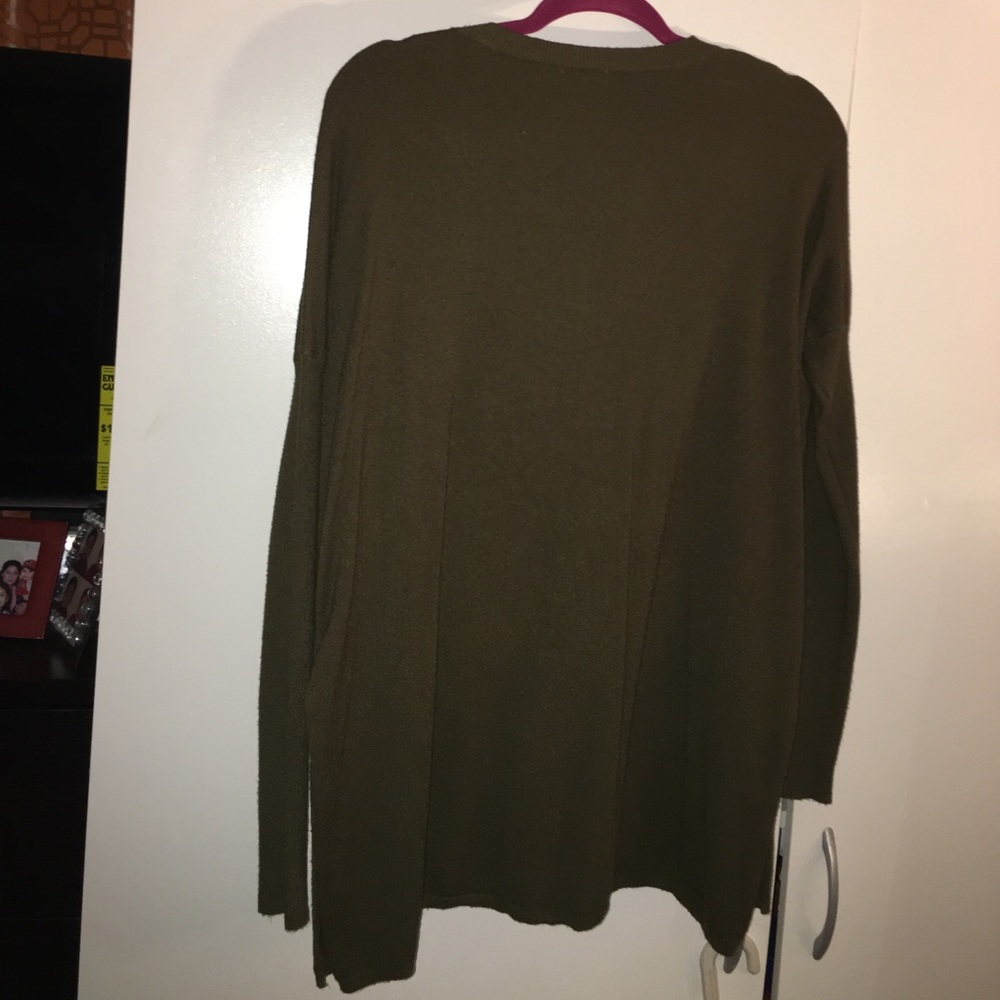 Long Sleeve Soft Sweater - Picture 5 of 7