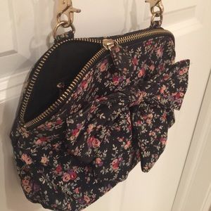 Aldo Purse