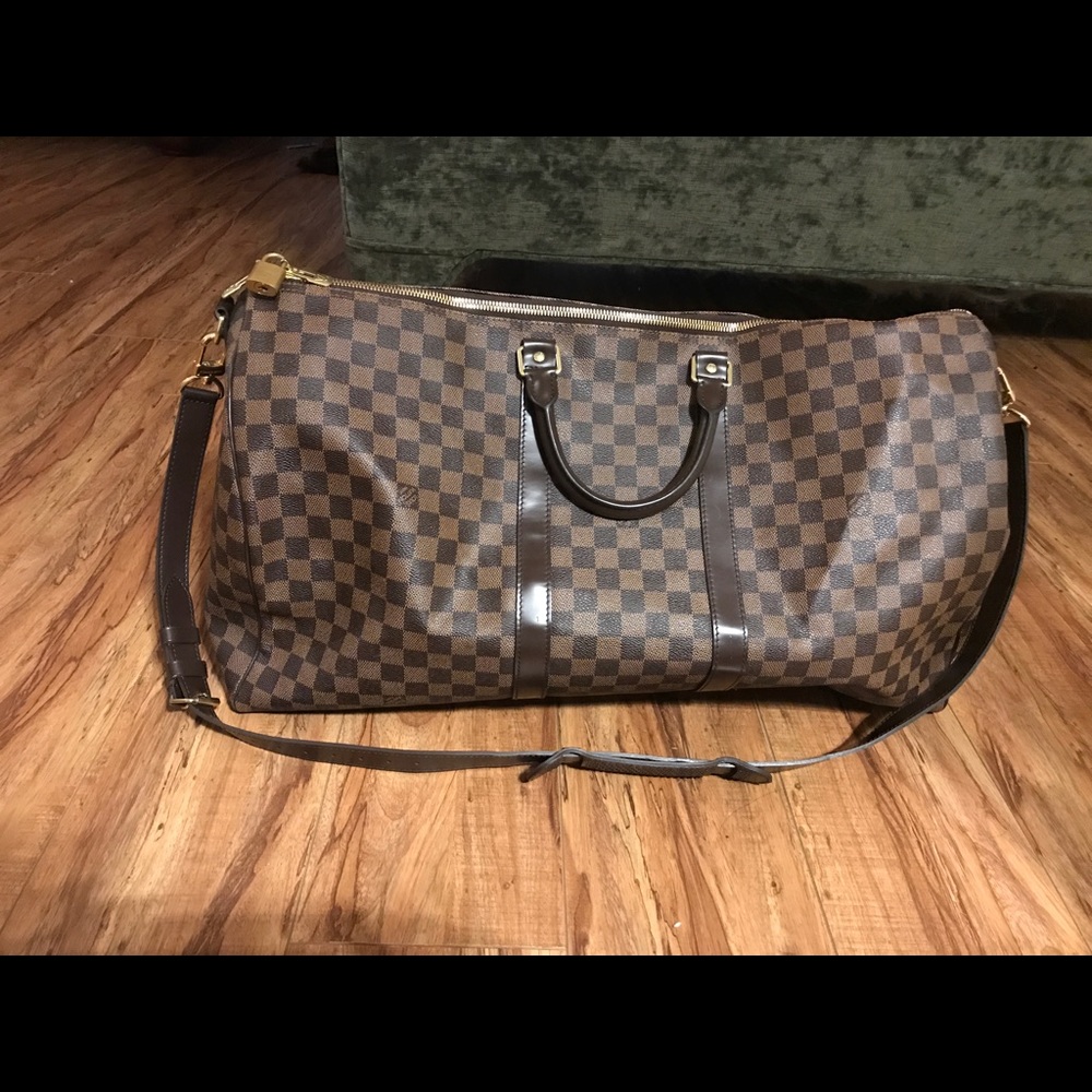 SOLD  ‼️AUTHENTIC LOUIS VUITTON DUFFLE BAG