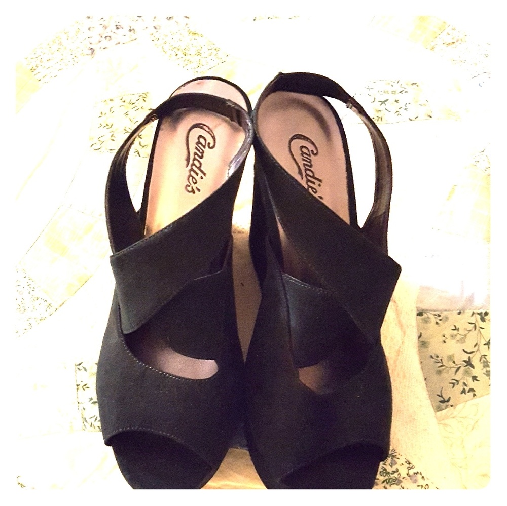 Candie's Black Faux Suede Platform Slingbacks
