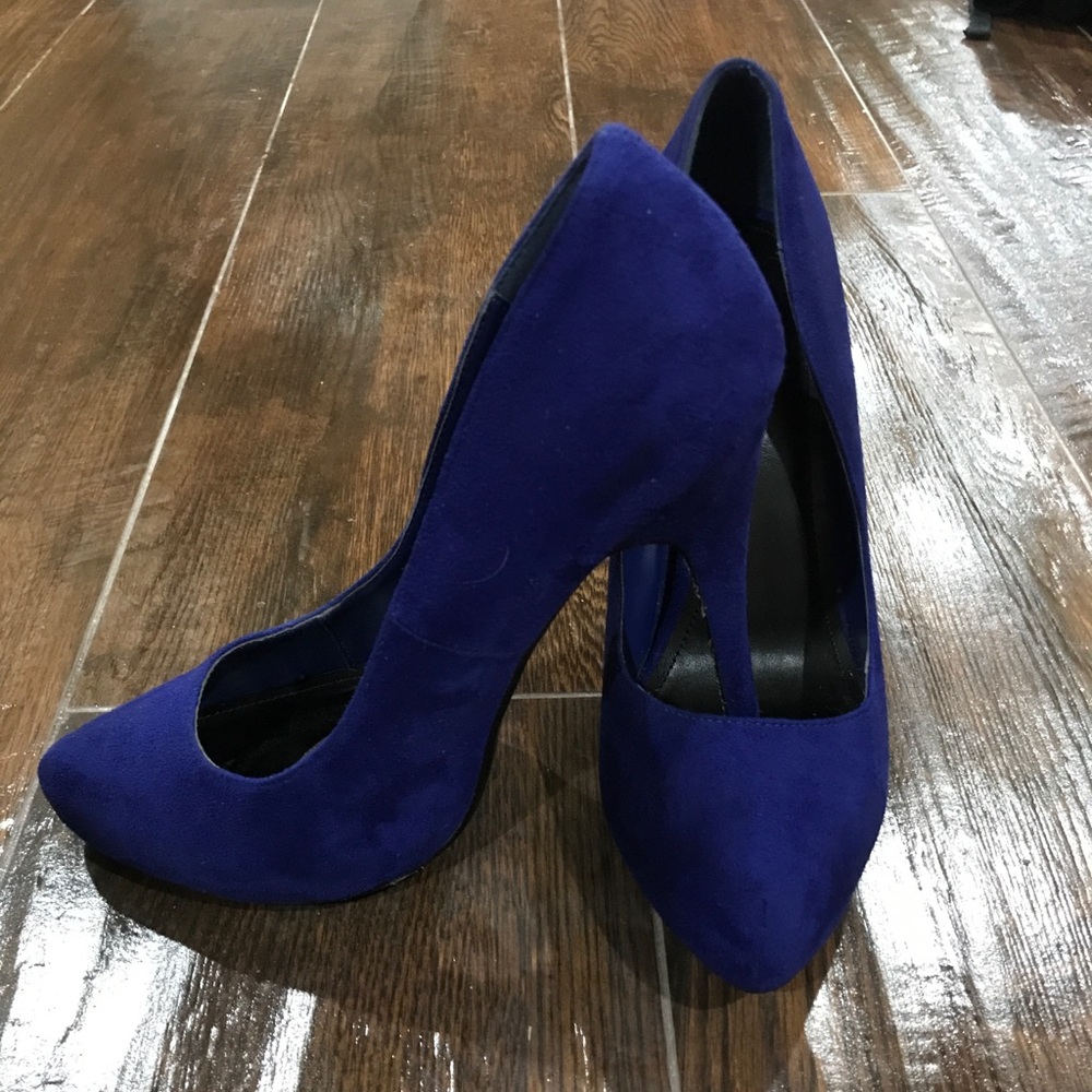 Charlotte Russe Blue Pumps