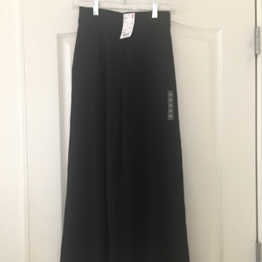 NEW LOWER PRICE✨Uniqlo_Wide-leg Pants