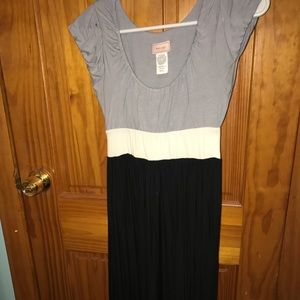 Beautiful black grey and white dress!