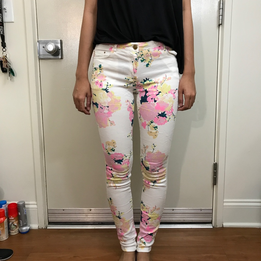 H&M Floral Skinny Jeans - US 4