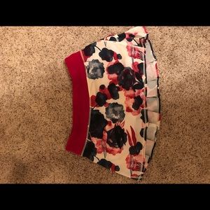 Lulu lemon skort