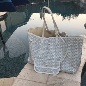 Goyard bag