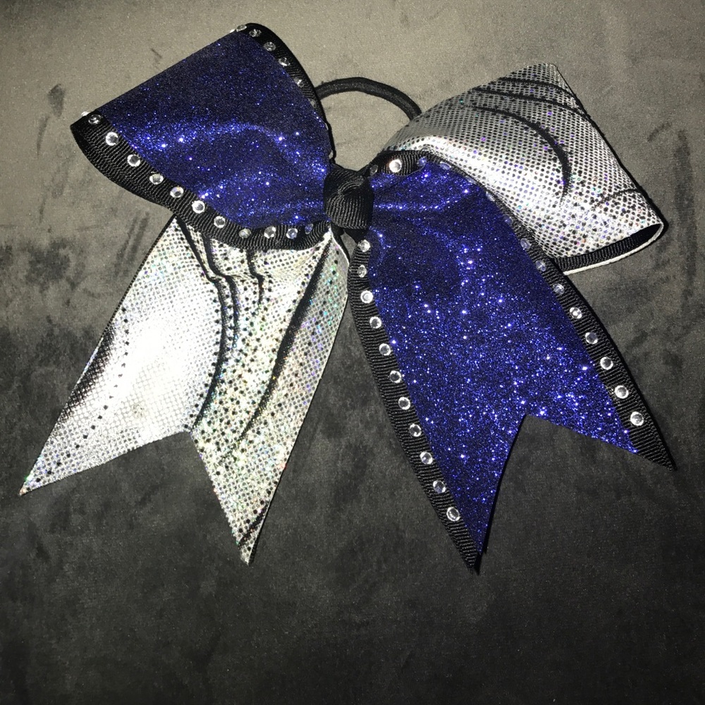 cheer bow