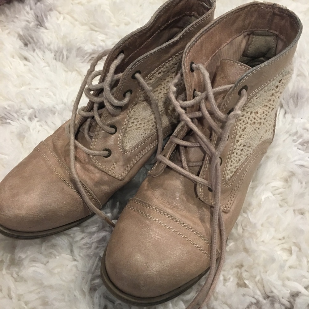 **SOLD** Ankle Boots