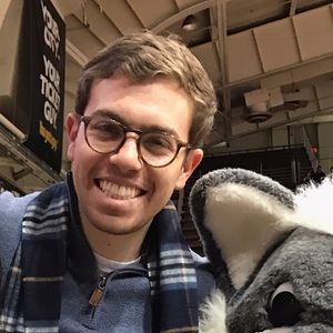 Meet your Posher, Perry