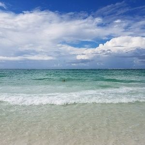 Meet your Posher, Ana