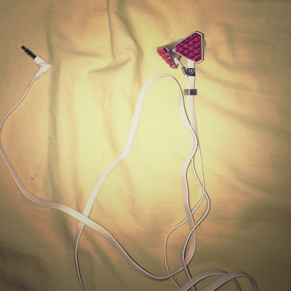 Beats by Dre Lady Gaga Heartbeat Headphones