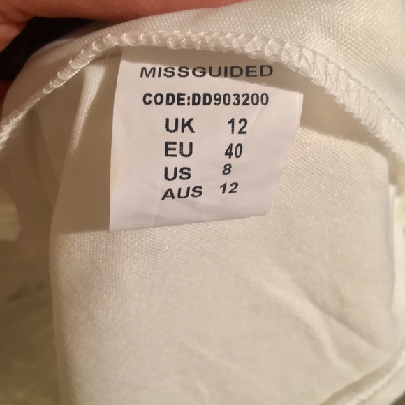 Missguided white Mini Dress🎀 - Picture 7 of 8