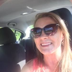 Meet your Posher, Cindy