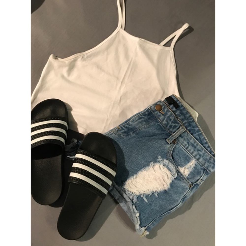 Medium wash jean shorts