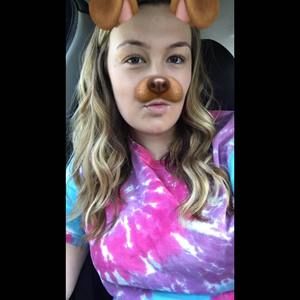 Meet your Posher, Amanda