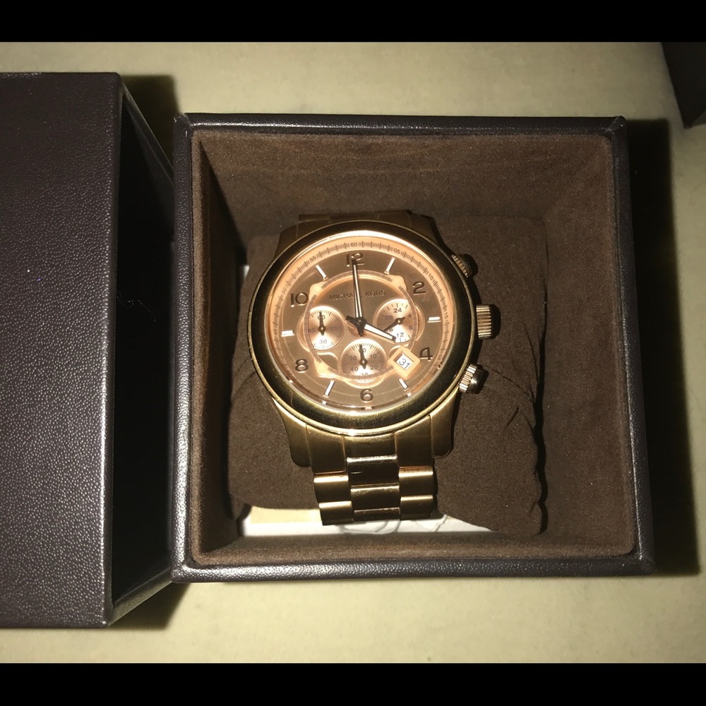 Michael Kors large face runway watch in rosegold