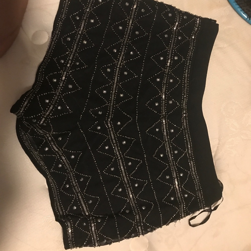 High rise embroidered shorts