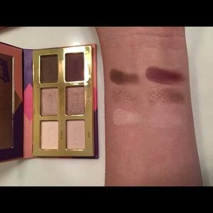 Like Tarte Pallet