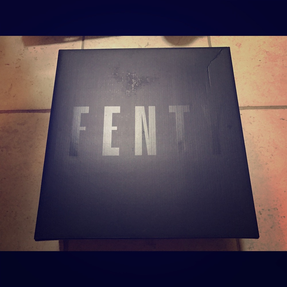 Rihanna puma fenty trainers