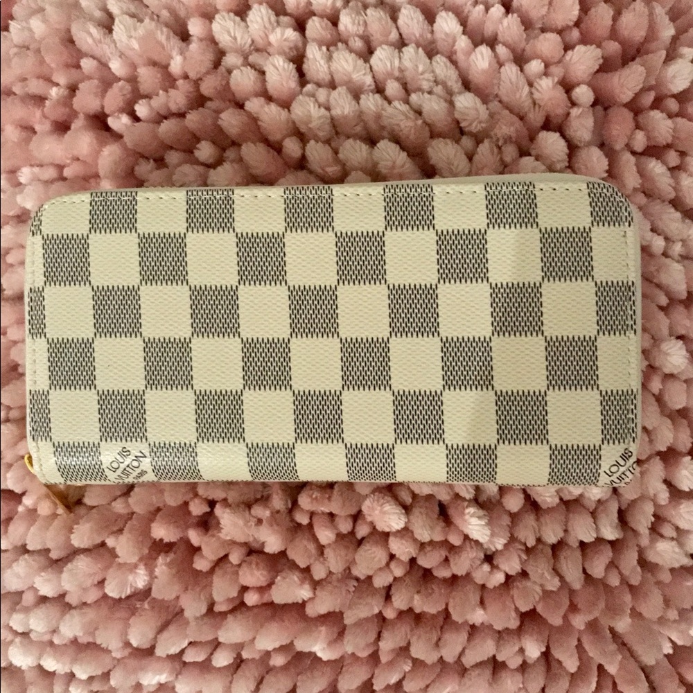 Zippy wallet