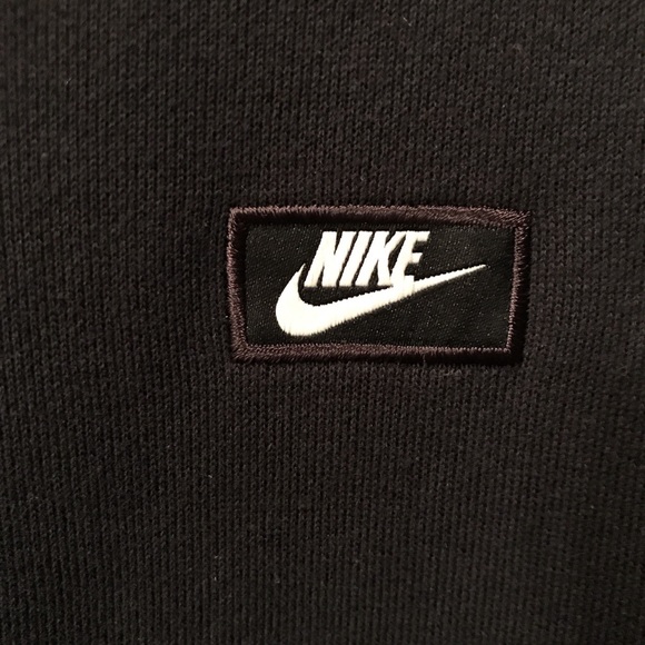 Nike long sleeve shirt - Picture 2 of 4