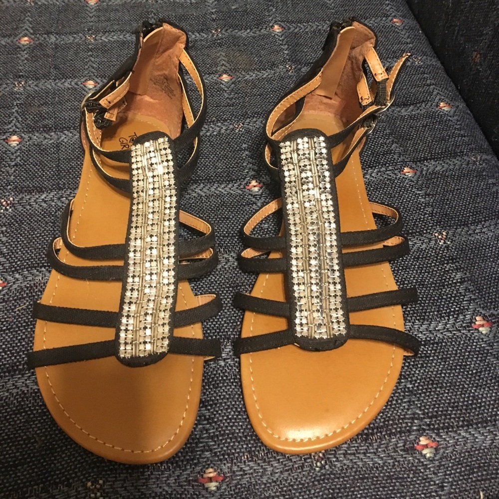 "Total girl" black & silver sandals