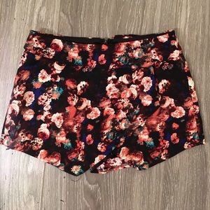 Floral skirt shorts