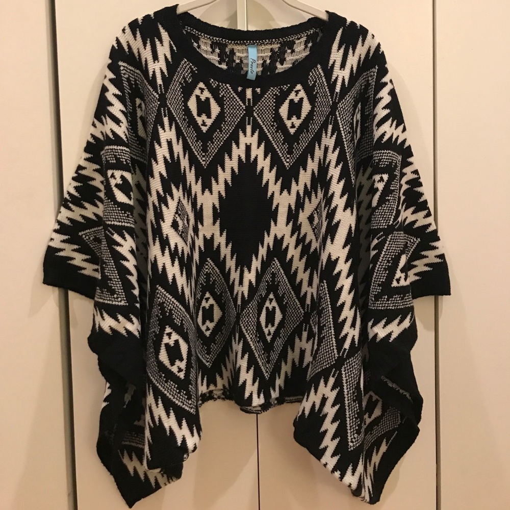 Aztec Design Poncho!