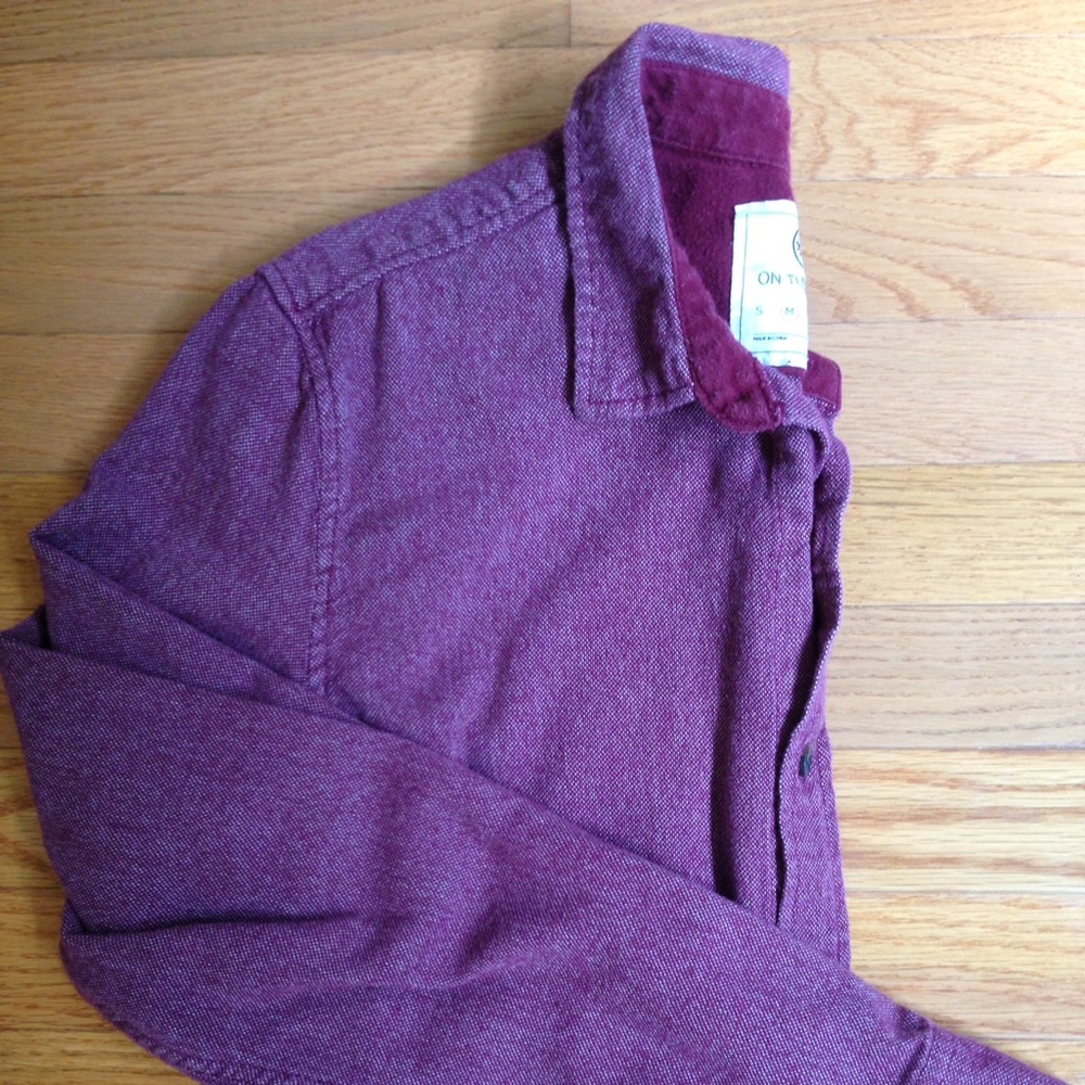 Maroon Button Up w/ Chest Pocket
