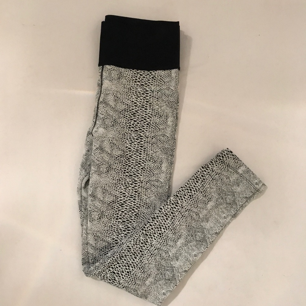 Planet Blue Work Out Leggings XS