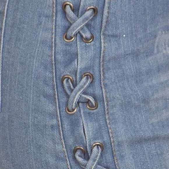 Distressed Torn Ripped Frayed Hem Denim Skirt NWT - Picture 3 of 5