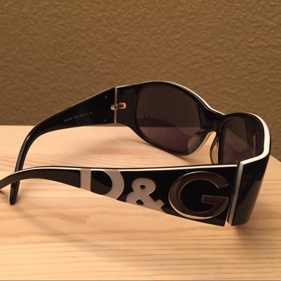 Sunglasses - Picture 2 of 2