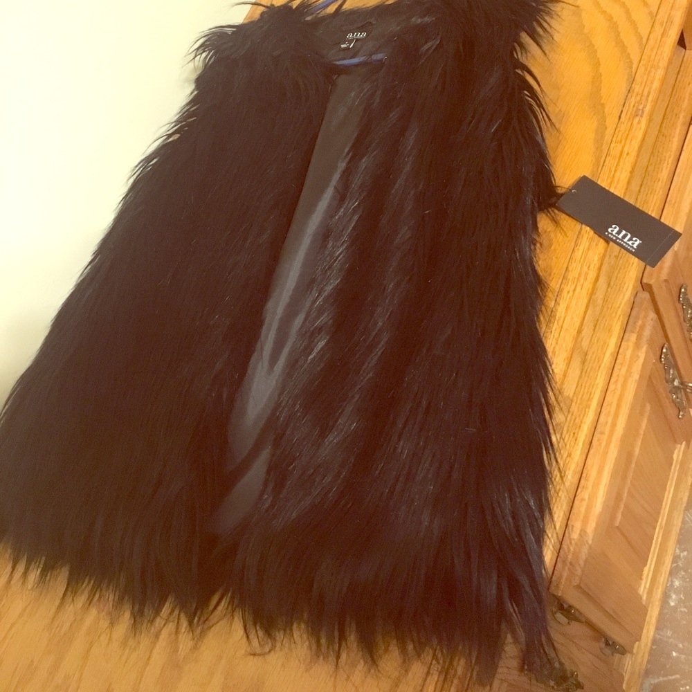 Black fuzzy vest