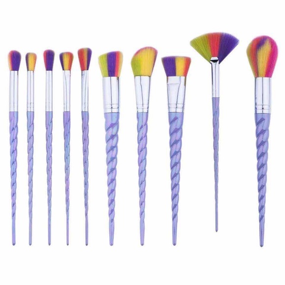 🌹🌹New 10pcs Unicorns Rainbow Makeup Brushes - Picture 1 of 7