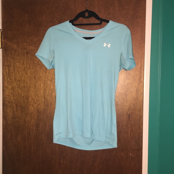 Under Armour Tops - Under Armour Workout top