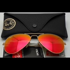 Red Ray-Ban Aviator Flash Mirrored Sunglasses