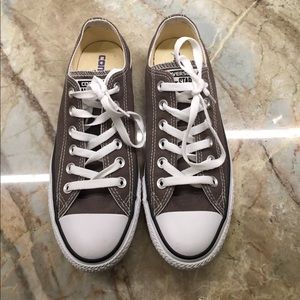 NWOT Converse Chuck Taylor All Star Sneakers