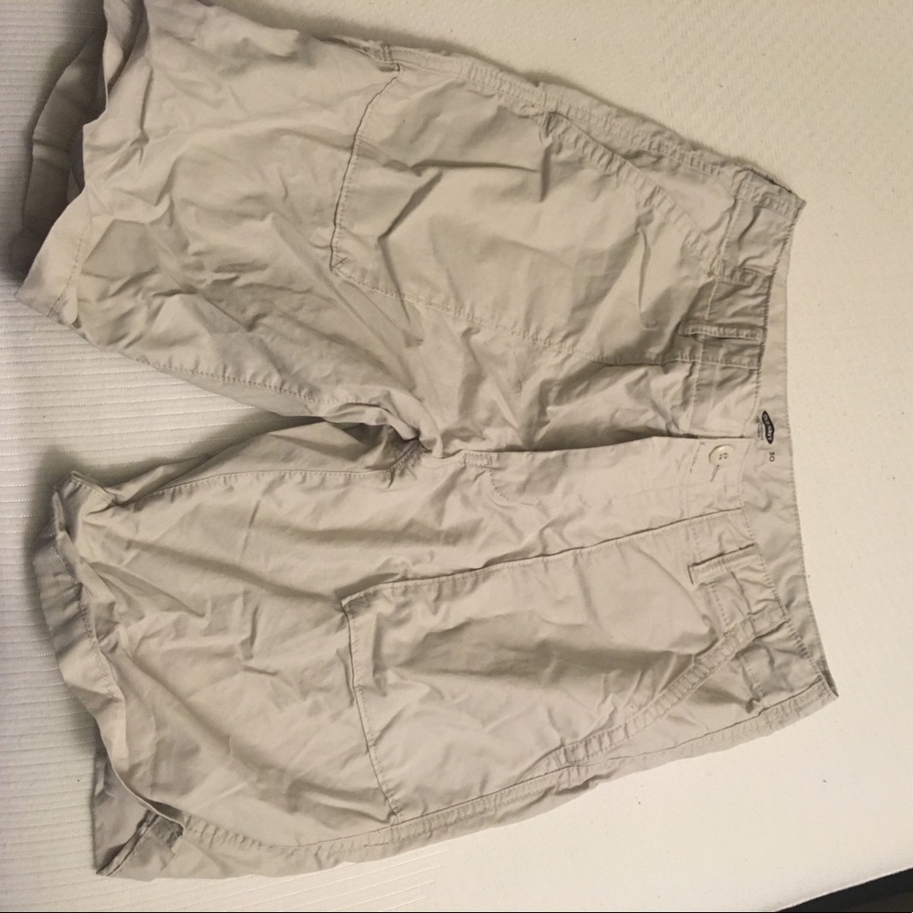 Old navy white cargo shorts.