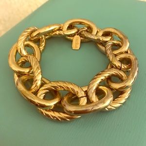 Gold link bracelet
