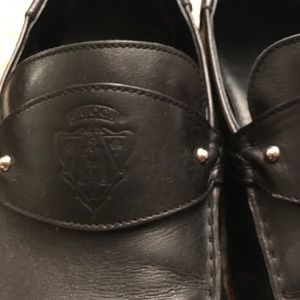 Gucci Italian leather slip on dress shoes
