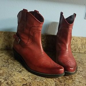 FRANCO SARTO RED LEATHER BOOTS SIZE 7M