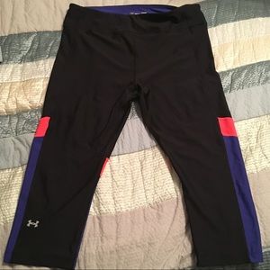 Under Armour Heat Gear Compression Capris Large