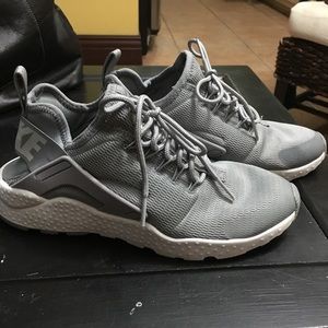 Women's Nike huarache