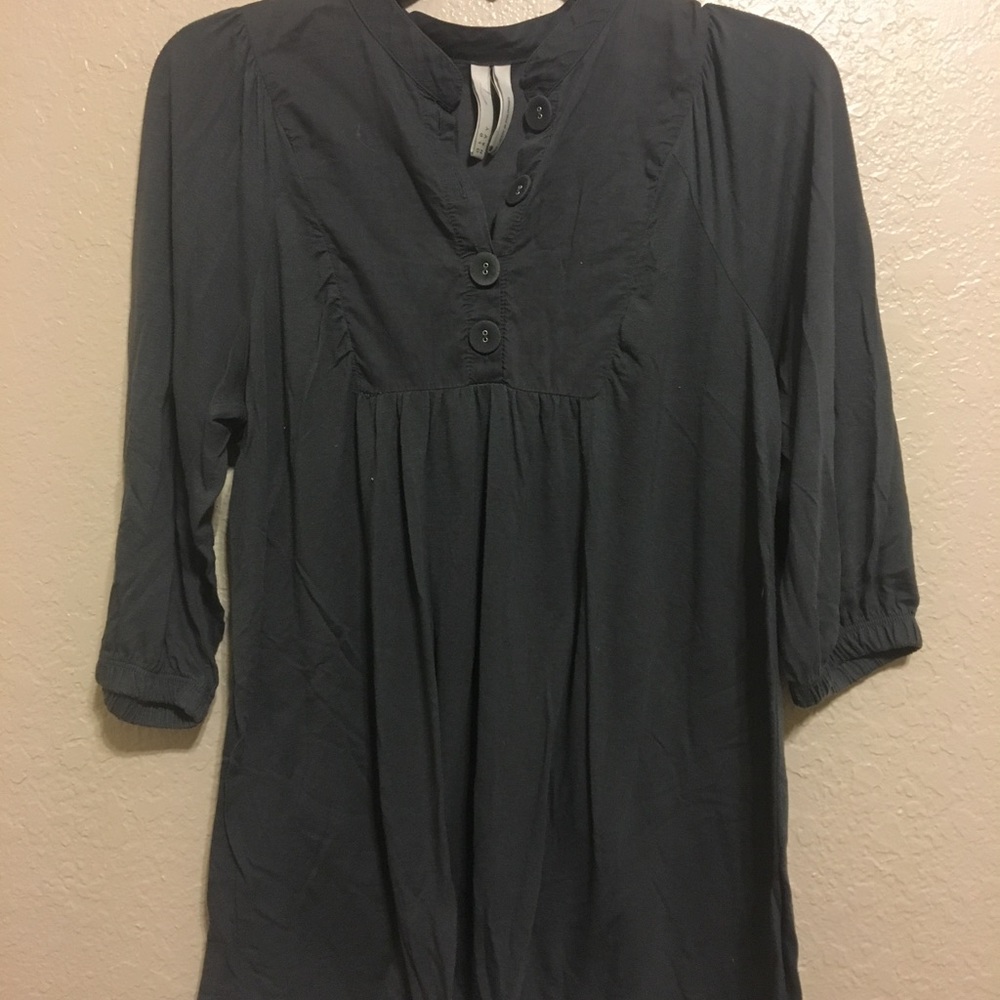 Old Navy 3/4 length sleeve