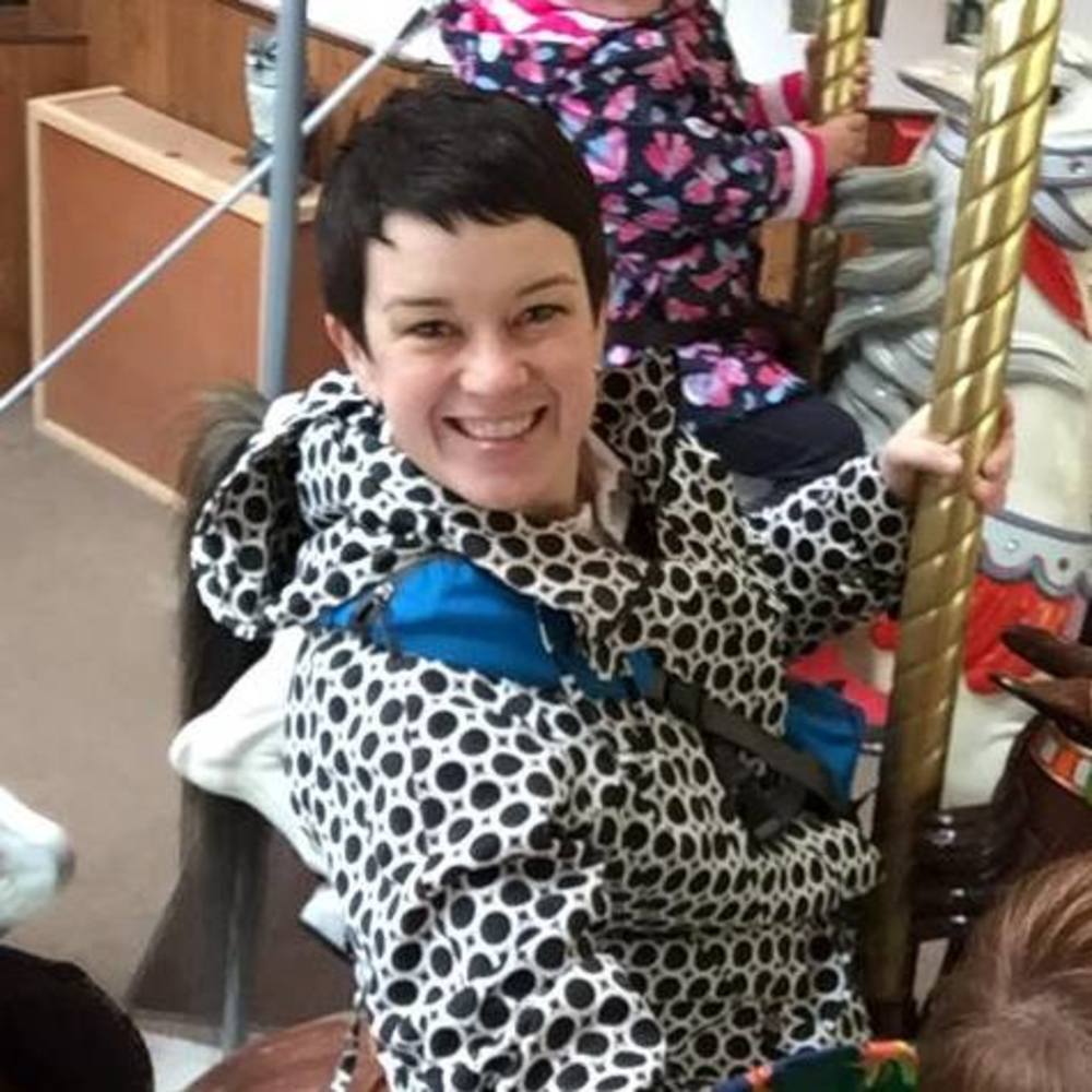 Meet your Posher, Ashley